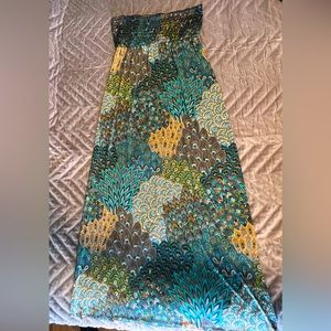 WETSEAL | Peacock Maxi Dress